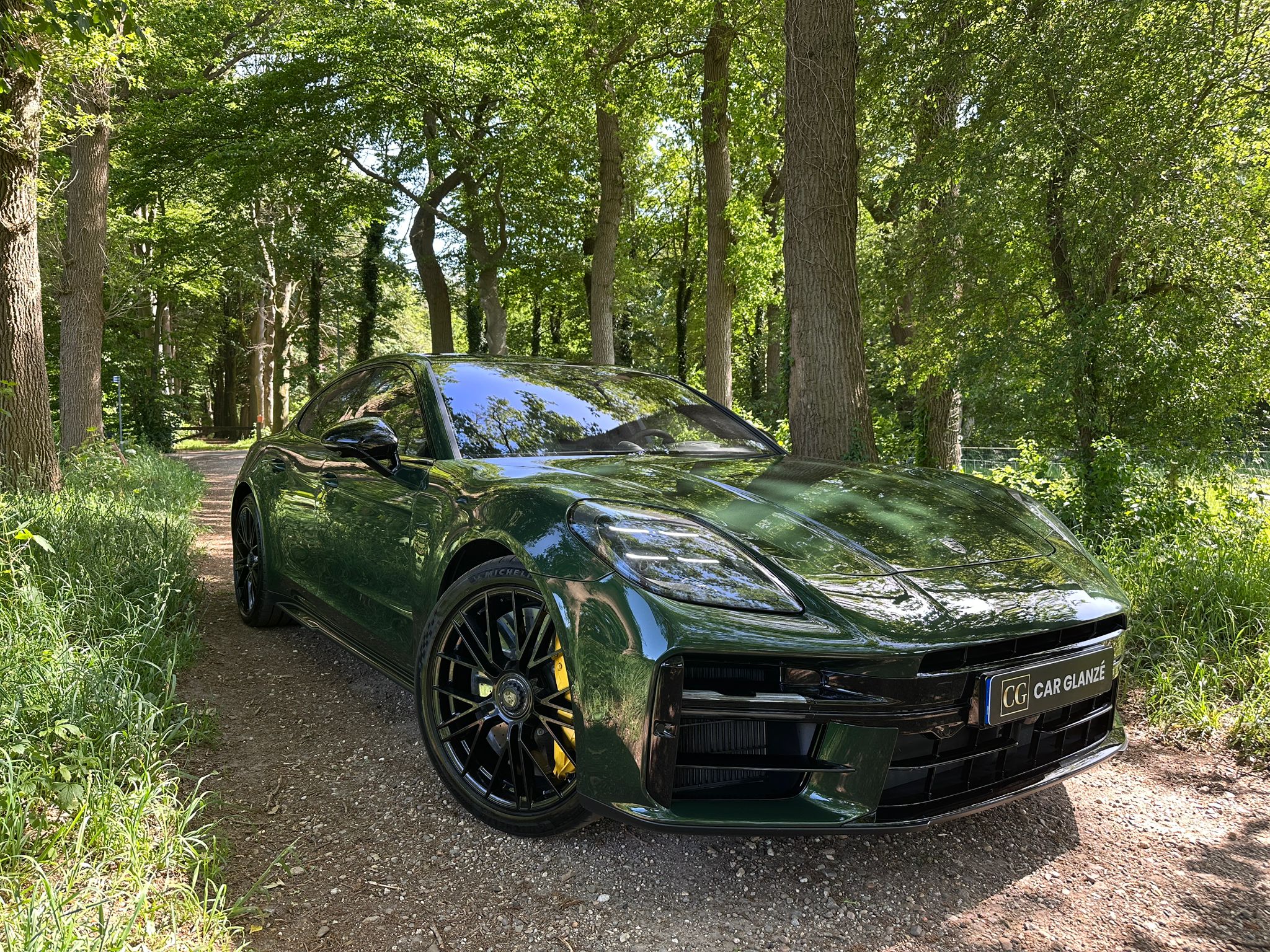 Porsche Panamera zijaanzicht na behandeling