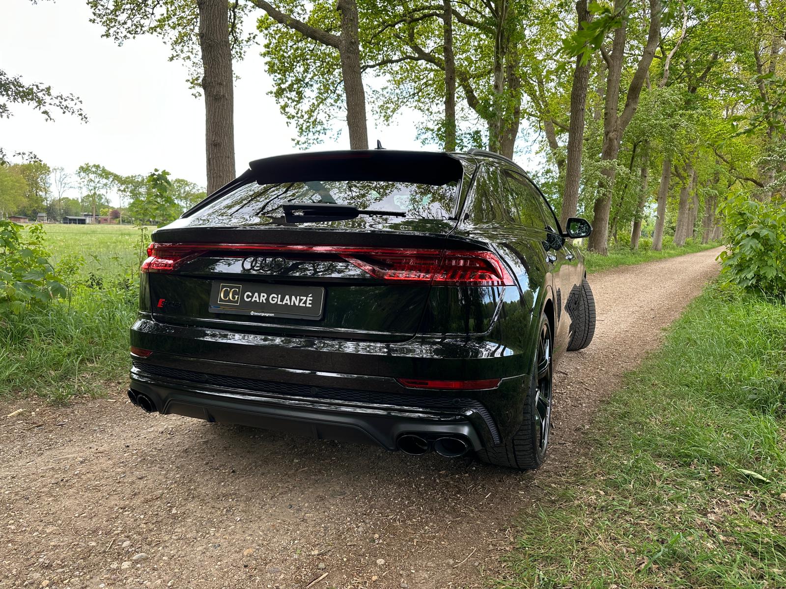 Audi SQ8 achterzijde