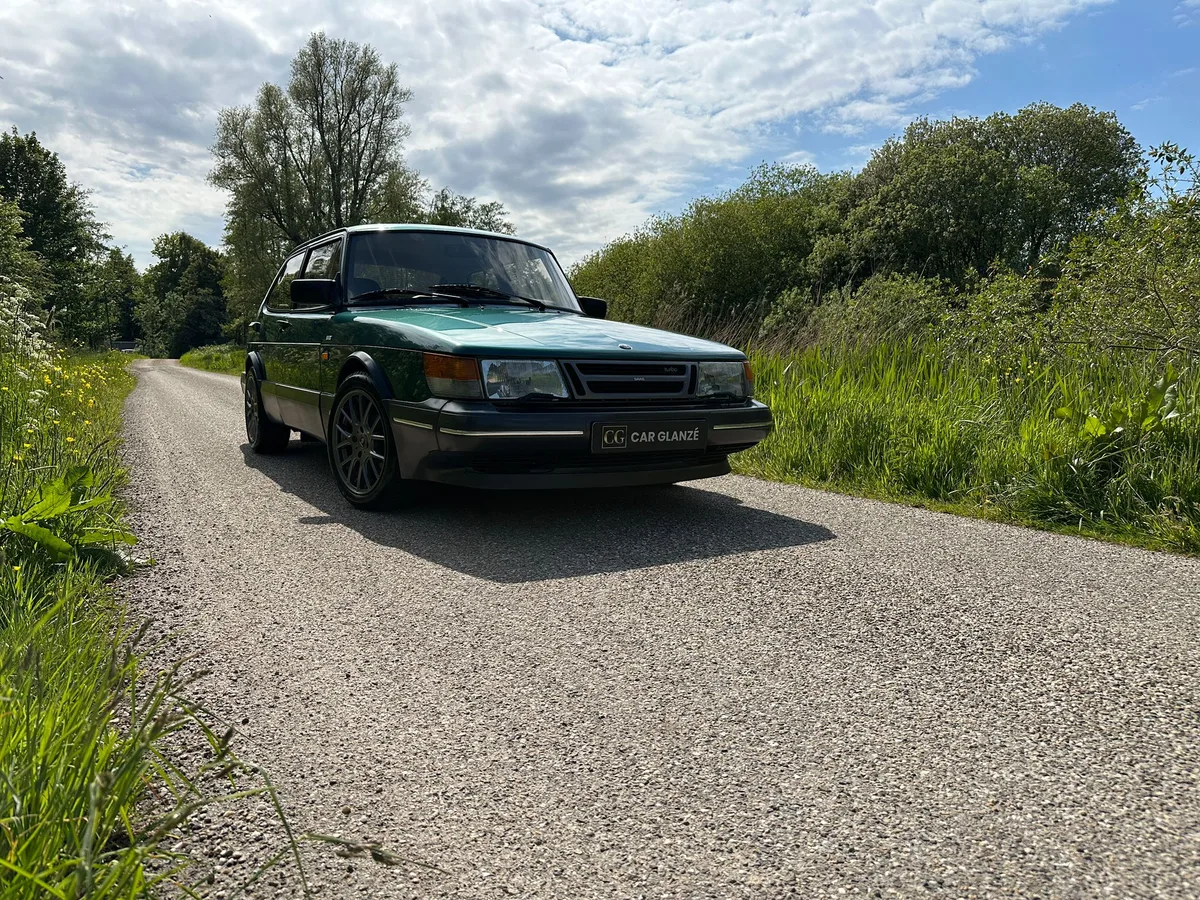 Saab 900 Turbo S voorzijde